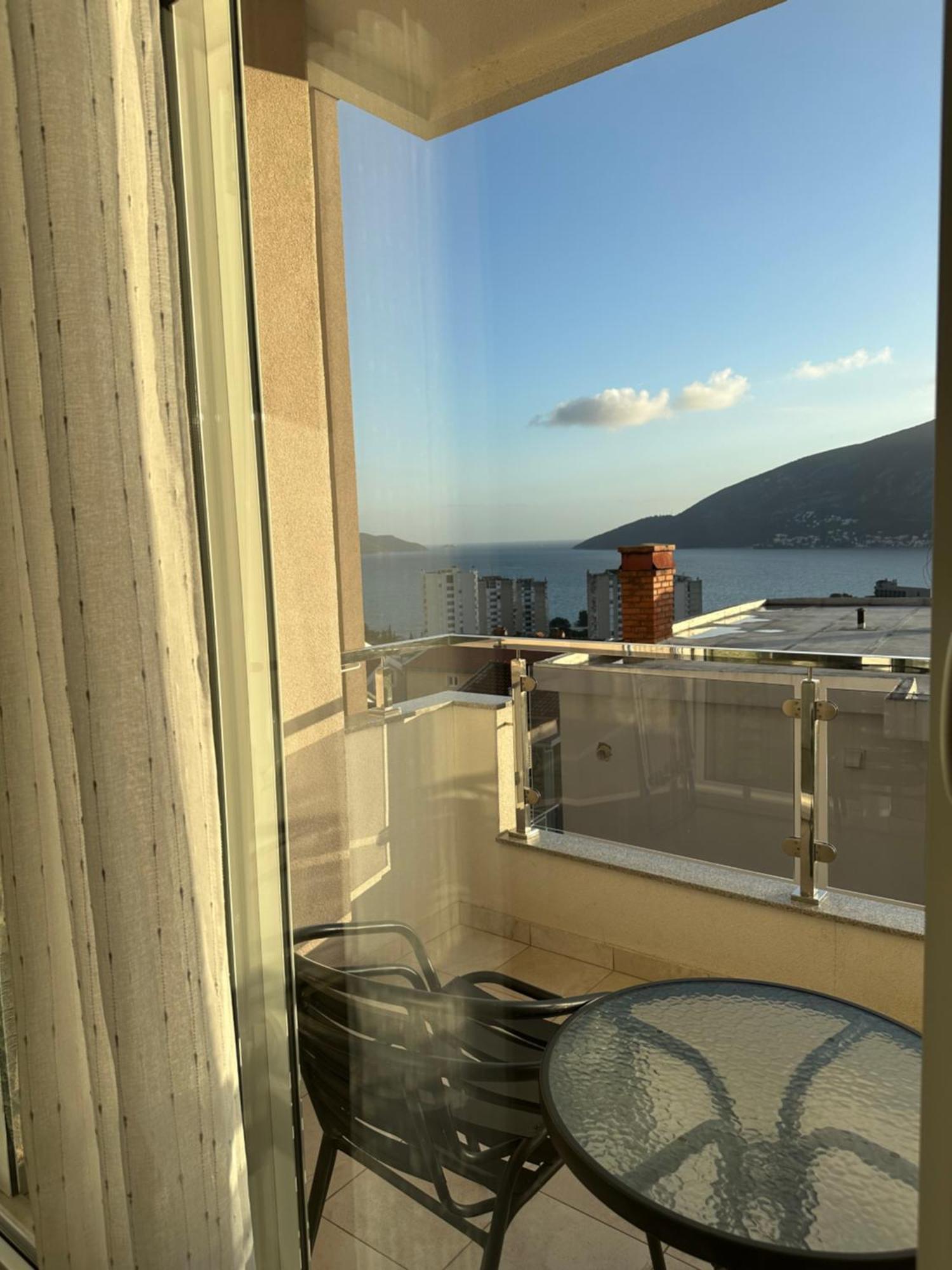 Apartbrajovic67 Апартаменты *