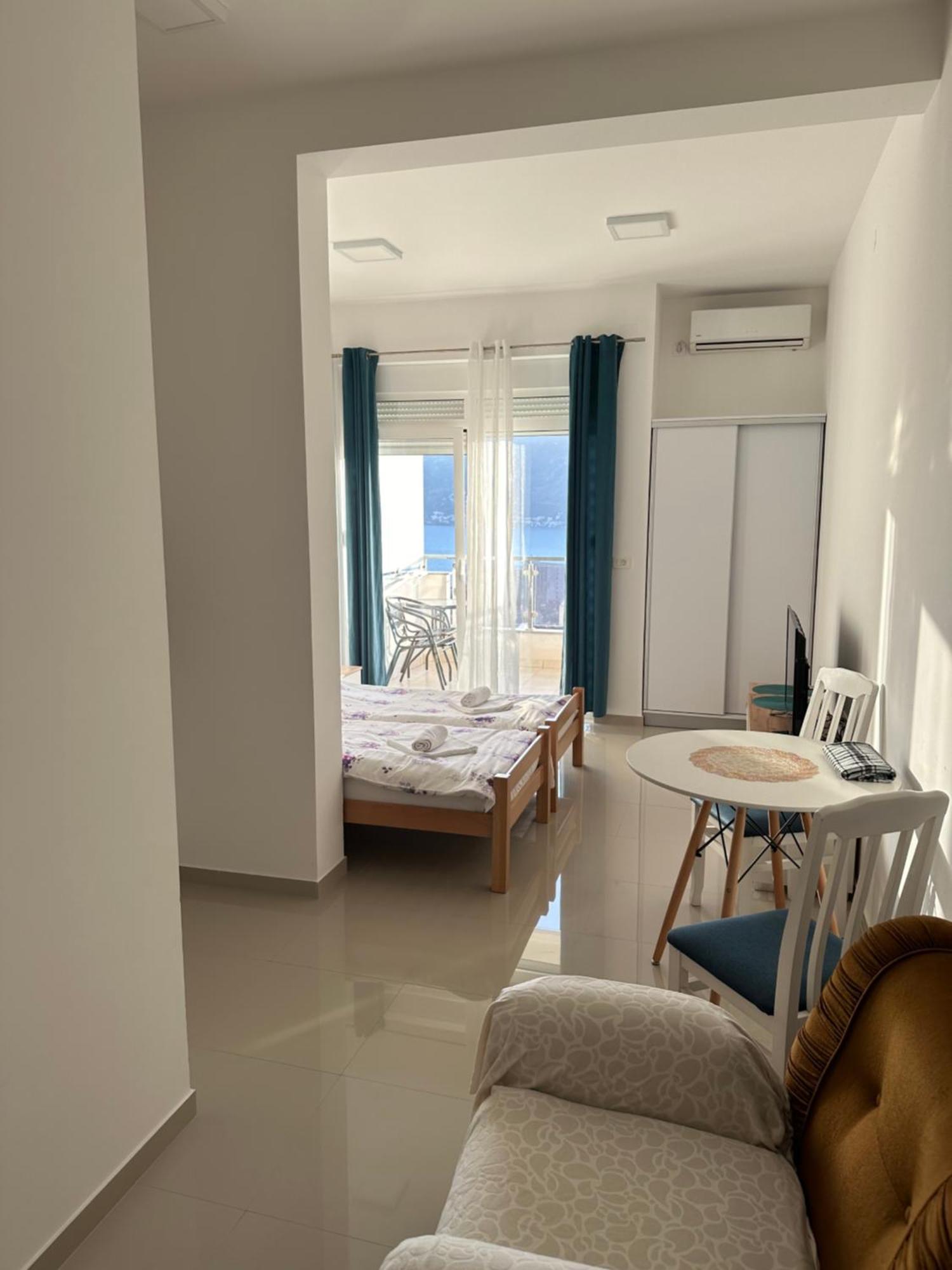 Apartbrajovic67 Апартаменты